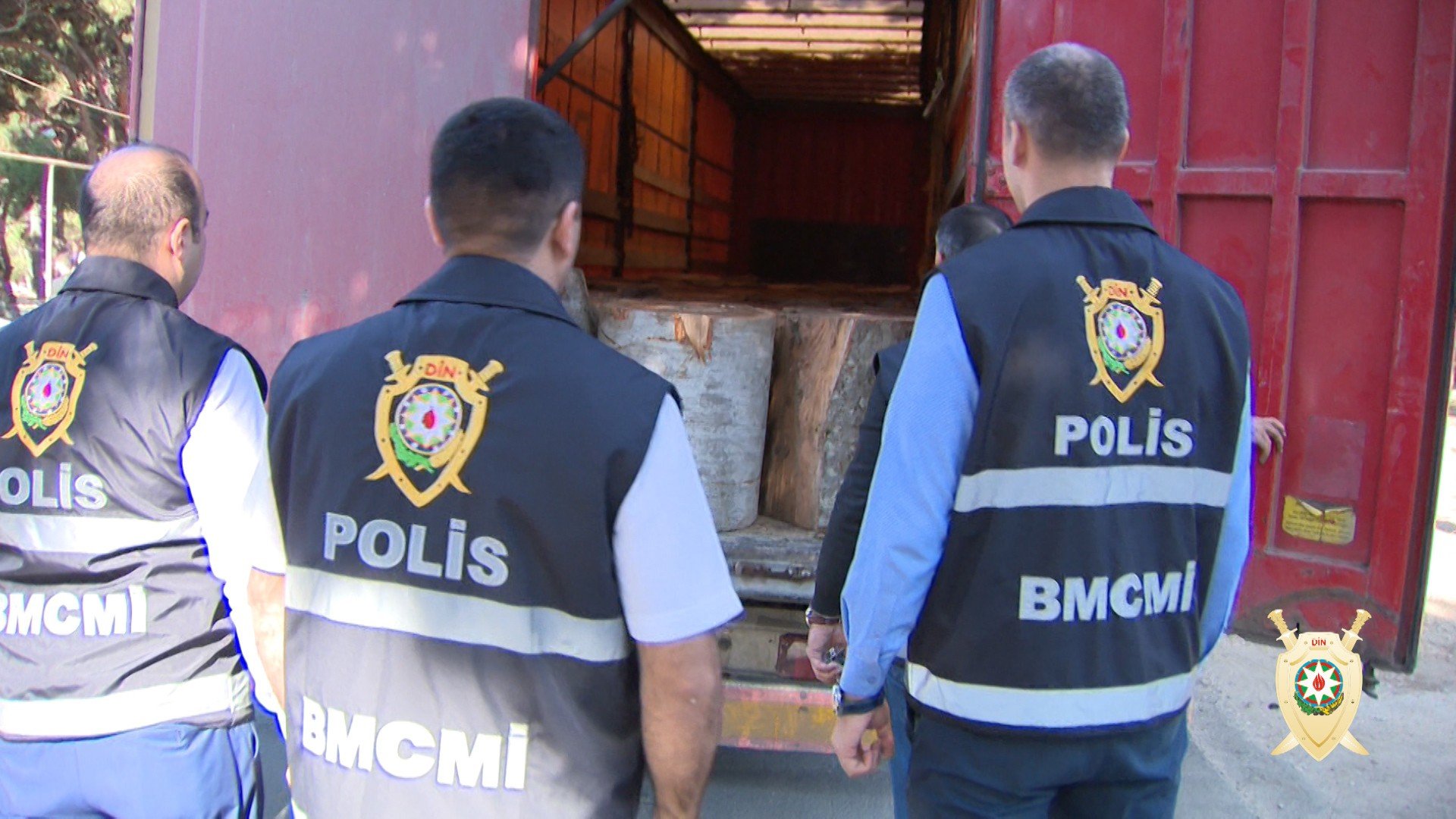 Baş Mütəşəkkil Cinayətkarlıqla Mübarizə İdarəsi əməliyyat keçirib, ağac qıran dəstə saxlanılıb