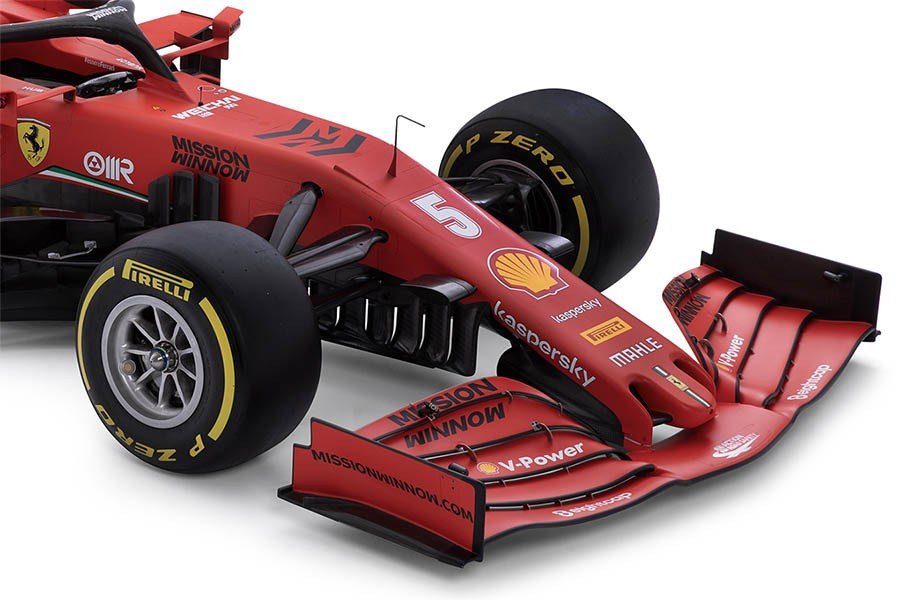 “Ferrari” yeni avtomobilini təqdim etdi - FOTOLAR