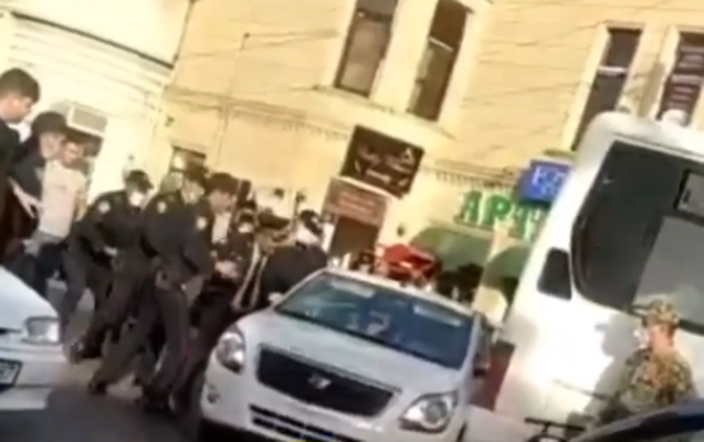 Bu görüntüləri yayılan avtoxuliqan həbs edildi – VİDEO 1589816439 bineq 1.png