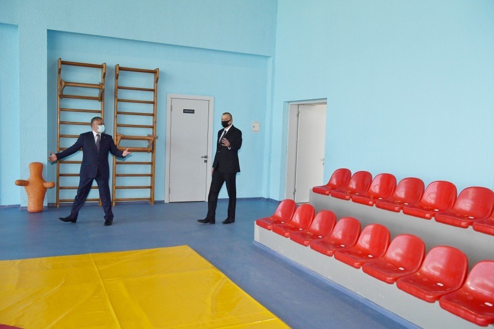 Prezident Tərtər Olimpiya İdman Kompleksinin açılışında 1591179040 cfdb1162 92c7 45f2 95e4 62a0f4e6d2aa.jpg
