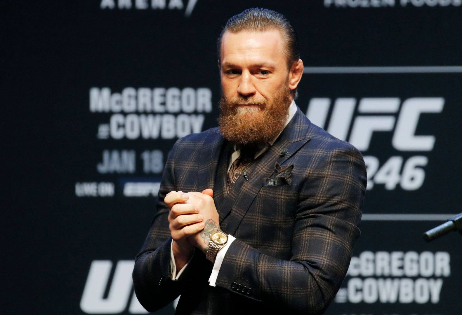 Konor Makqreqor karyerasını başa vurdu 1591519963 conor mcgregor 260320.jpg