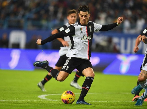 KİV: “Çelsi” Kriştianu Ronaldunu transfer etmək istəyir 1592330096 ba1d2776 1b7a 4cfd 8f8c 0562e41d90a1 640.jpg