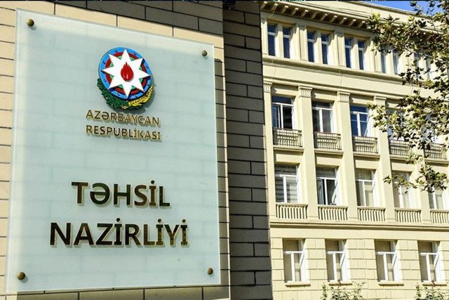 Nazirlik yeni dərs ilində tədrisin təşkili haqda məlumat yayıb 1596626807 1595308402 c a955 ed49bfe9b596 640 7 1.jpg