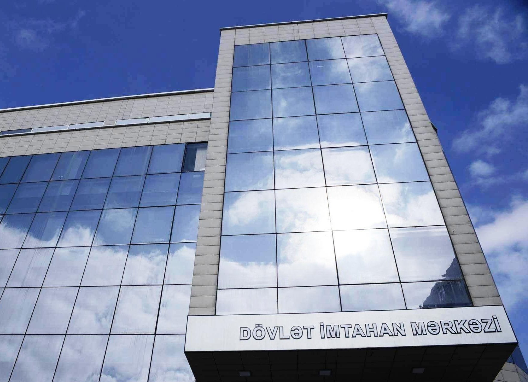 DİM abituriyentlərə müraciət etdi 1596983230 20200809 182620.jpg