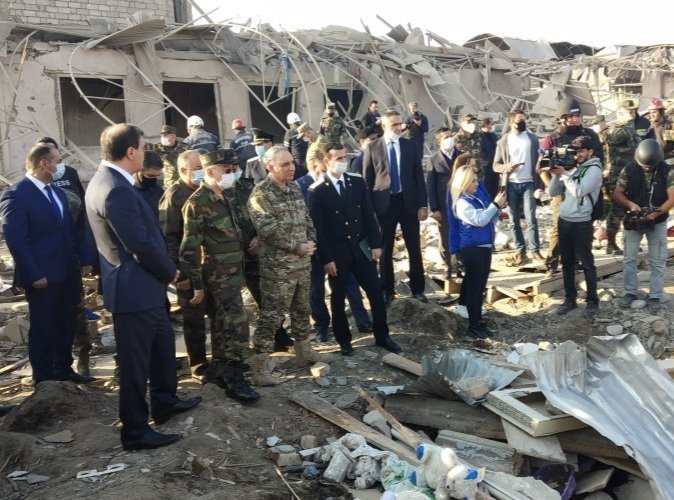 “Dağılan bütün yerlər bərpa olunacaq” 1602914435 20201017 095942.jpg