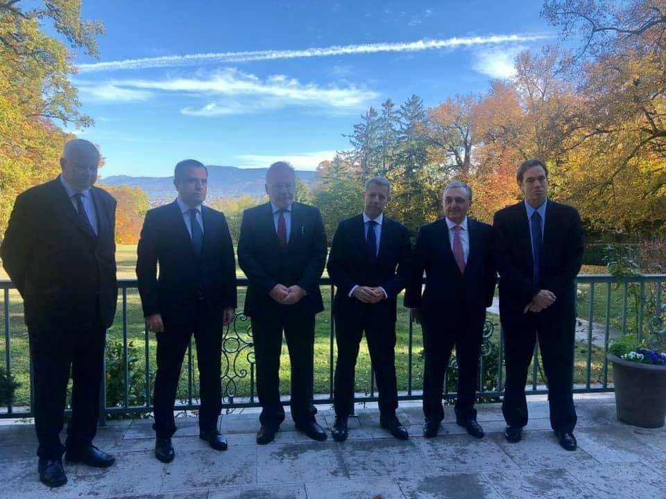 Cenevrədə XİN rəhbərlərinin görüşü başa çatdı 1604065024 img 20201030 171757 036.jpg