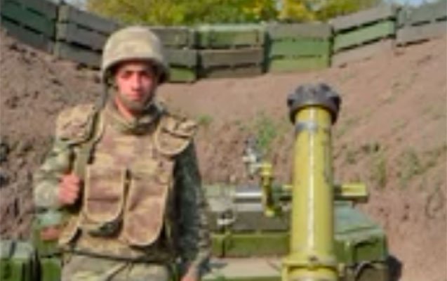 Aybek Rizmanov düşmənin məhv edilməsində xüsusilə fərqlənib 1604222030 esger 1.jpg