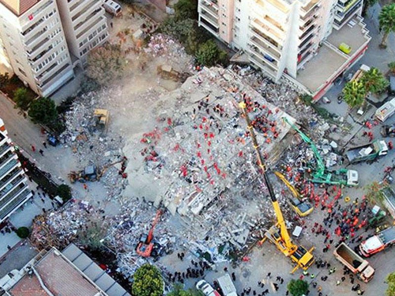 İzmirdə təhsilə daha bir həftə fasilə verildi 1604732900 895420.jpg