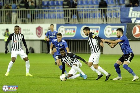 “Neftçi” “Qarabağ”a qarşı 1604818461 11 1.jpg