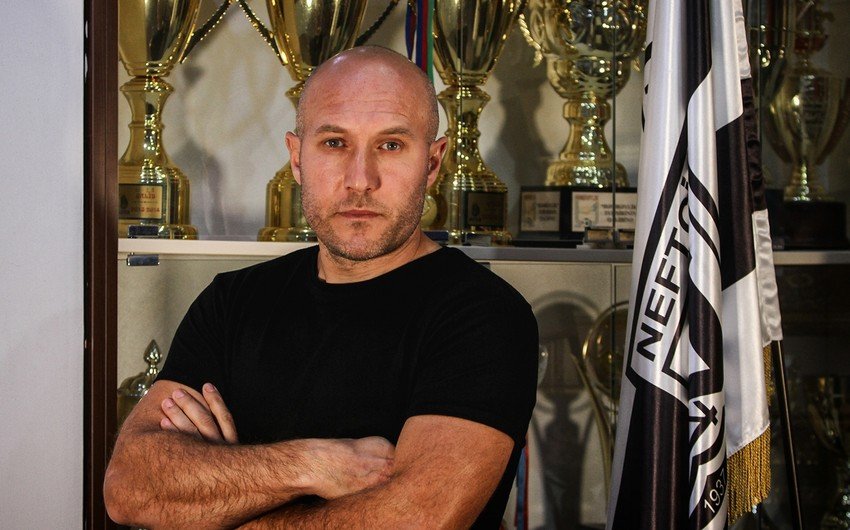 “Neftçi” yeni baş məşqçisini açıqladı 1605106142 fde3.jpg