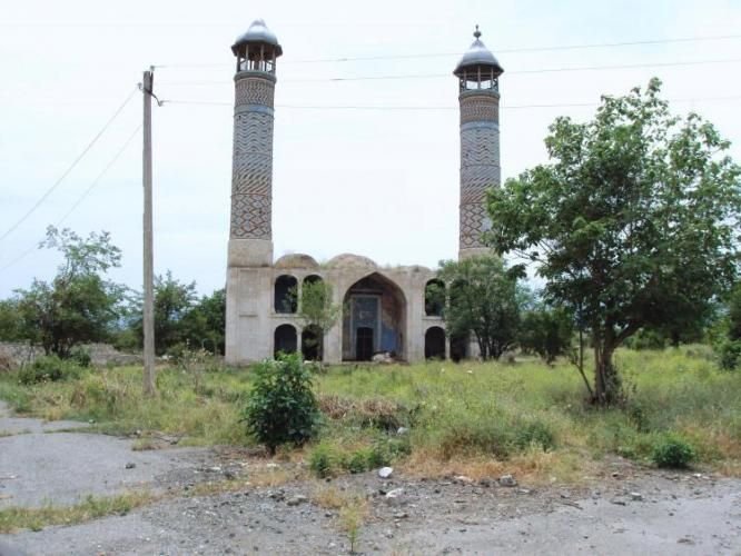 İşğaldan azad olunmuş məscidlərə imamlar 1606219251 1606216818 modern az 15f191d8426d41 430.jpeg