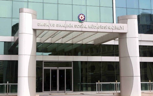 Şəhid və yaralanmış hərbçilərin ailə üzvləri özünüməşğulluq və ictimai işlərə cəlb edildi 1607239232 eesmn1.jpg