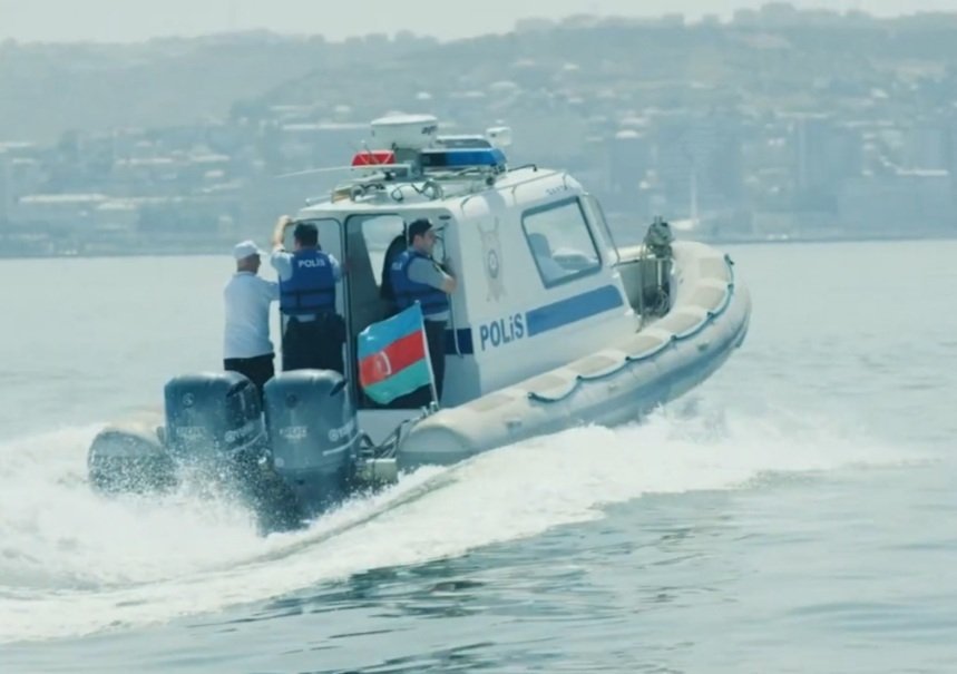 Su polisi qanunsuz balıq satışı ilə məşğul olanlara xəbərdarlıq etdi 1608973759 1604577698 20201105 155955.jpg