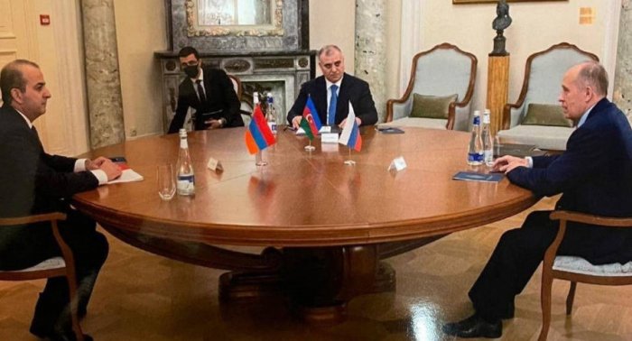 DTX rəisi və Abazyan Moskvada: 1609330684 fsb 1609328312.jpg