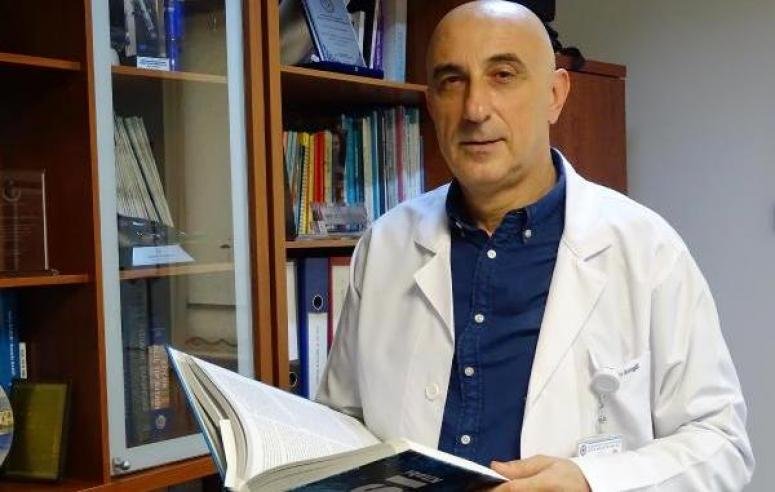 Peyvənd olunan insanlara çip qoyulacağı iddialarına 1609659124 prof dr zafer kurugl2.jpg