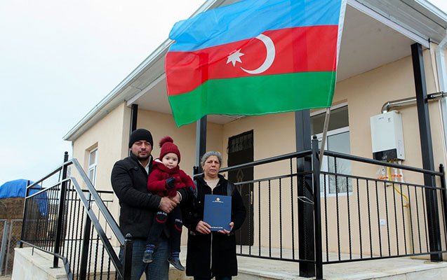 Bölgələrdə 20 şəhid ailəsinə yeni evlər verildi 1610718638 gh 1.jpg