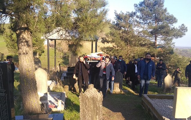 Dilavər Əzimli dəfn olundu 1614795438 de1.jpg