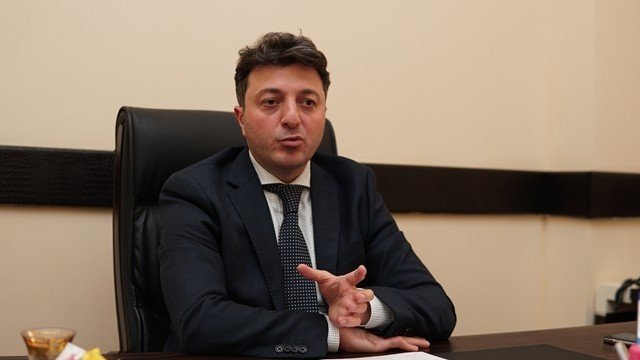 Ermənistan parlamentinin əməkdaşı Tural Gəncəliyevi ölümlə təhdid etdi 1618045516 1565162274 e0243741 6db1 4370 b43d c11b46cd413a.jpg