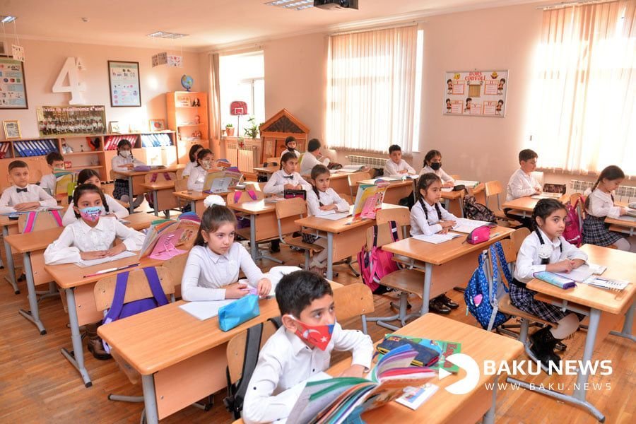 Bu tarixdən əyani tədris qismən bərpa olunur 1620404316 1612177758 145017859 2340073882805339 1251567127787125534 n.jpg