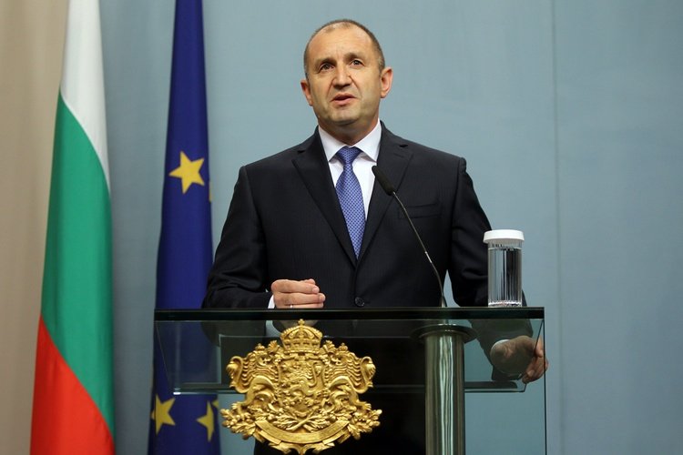 Bolqarıstan parlamenti buraxıldı 1620753590 rumen radev izyavlenie bta.jpg