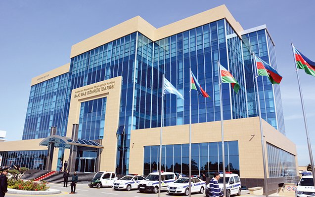 Bakı Baş Gömrük İdarəsindəki əməliyyatda saxlanılanlar onlardır 1621356281 bakig.jpg