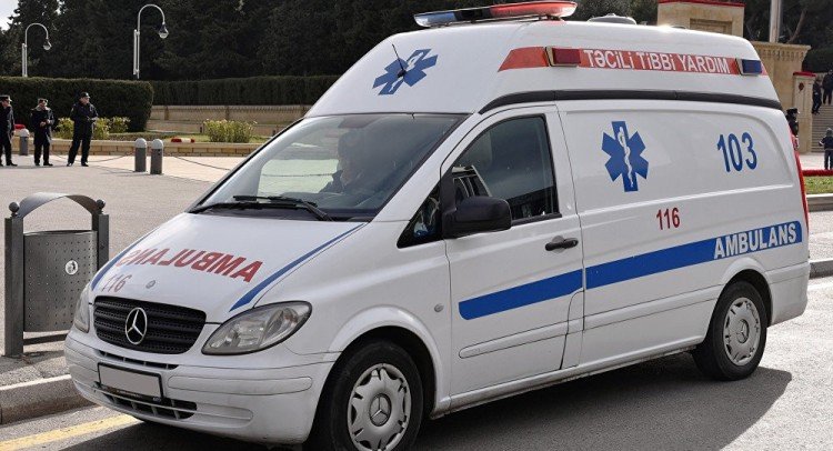 Bakıda 28 yaşlı gənc belindən bıçaqlandı 1621573019 tecili.jpg