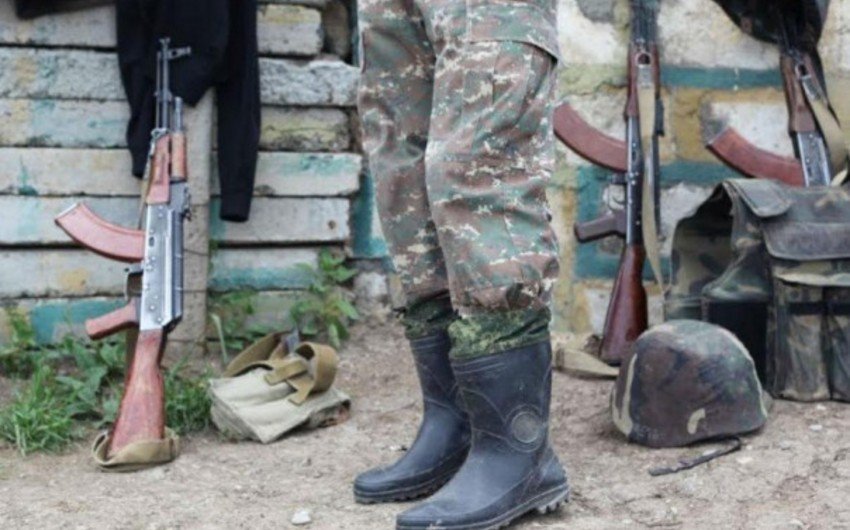 Ermənistan ordusunda komandir gənc zabiti döyüb 1622964249 358d8cd3 a609 3629 bba5 73046a0fe636 850.jpg