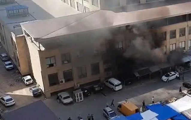 Xırdalan bazarında yanğın olub 1624715056 xirda.jpg