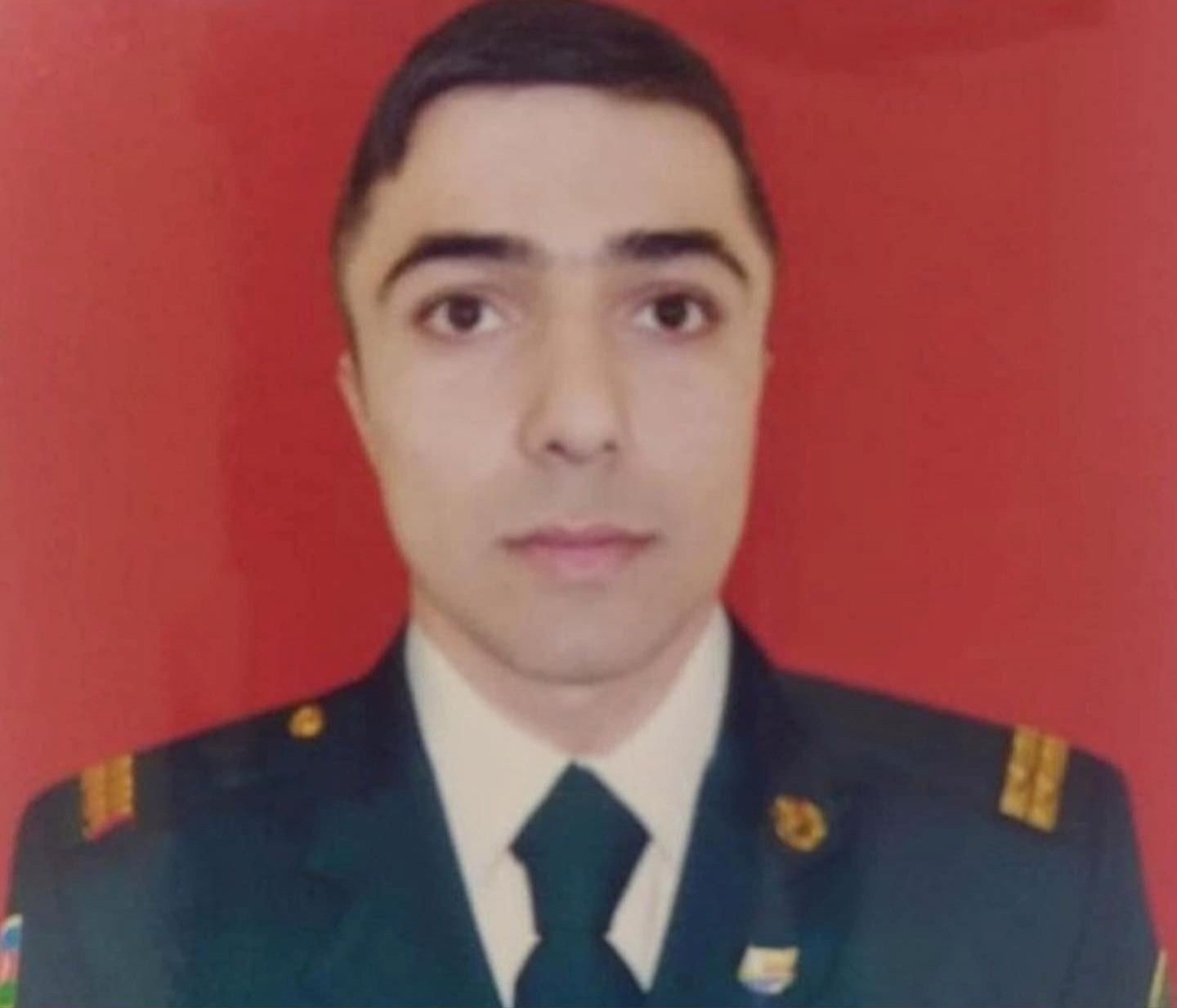 Məhkəmə 3 hərbçinin qətlində ittiham olunan Elxanla bağlı qərar verdi 1641309378 elxan evezli foto 637768004693343049.jpg