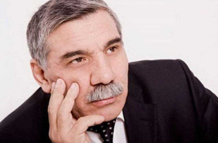 Xalq şairi Zəlimxan Yaqubun doğum günüdür 1642753441 photo 58558.jpg
