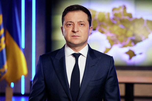 Zelenski döyüşlərdə fərqlənən azərbaycanlı hərbçiləri TƏLTİF ETDİ 1651920391 zelenski.jpg