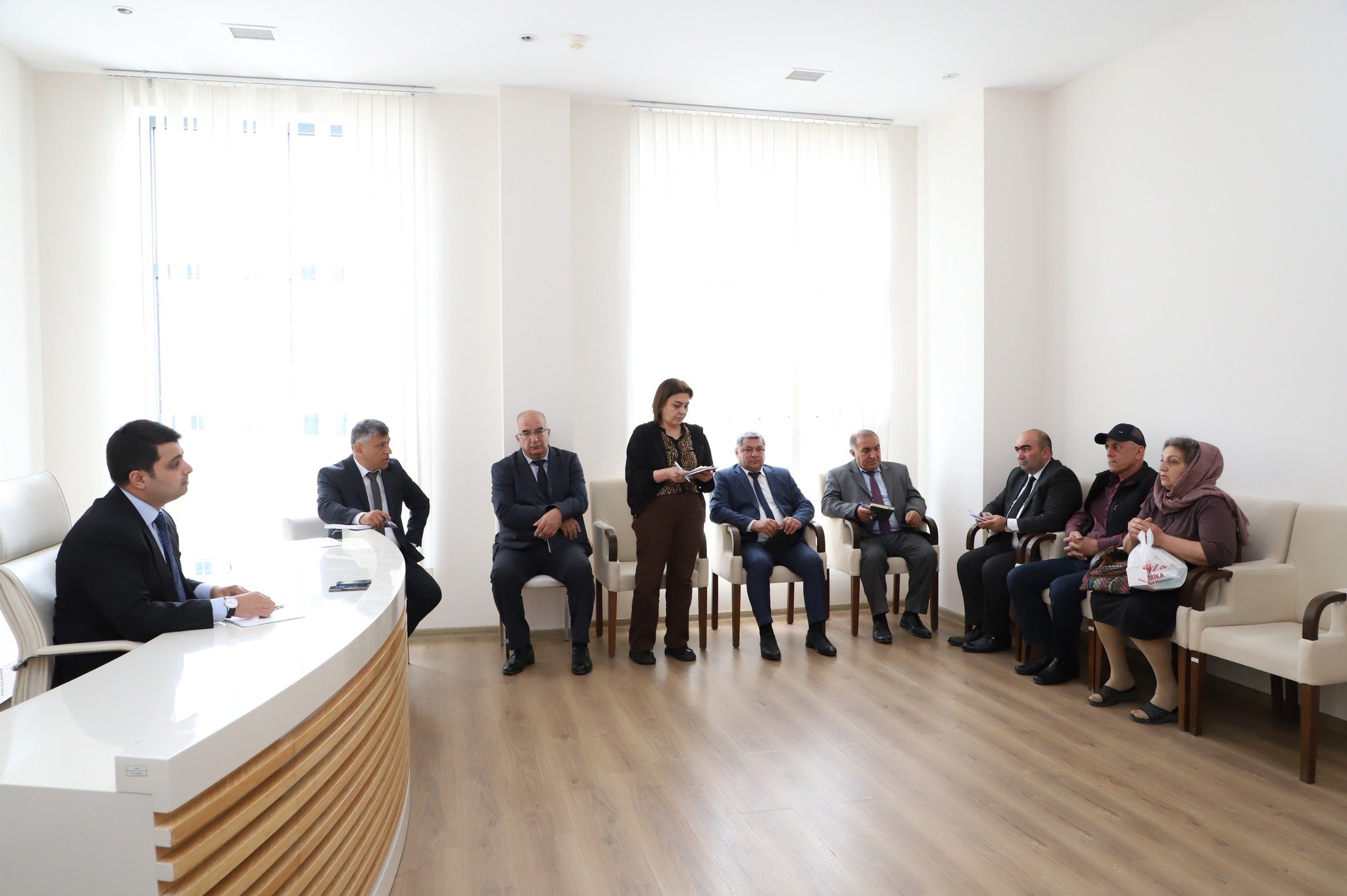 Mirhəsən Seyidov vətəndaşları fərdi şəkildə qəbul edib 1654272247 285556820 421003863373024 645576877693341389 n.jpg
