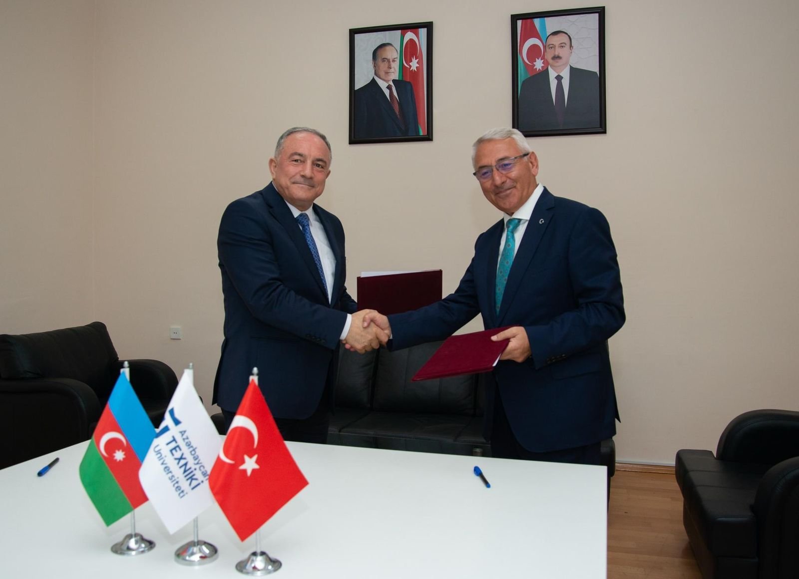 AzTU Avropanın ən böyük sənaye klasteri ilə əməkdaşlığa başladı 1662987143 afc00161 2250 49b4 9ac1 b2ac2bd1dd8e.jpg