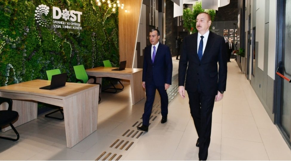Prezident 5 saylı DOST Mərkəzinin açılışında iştirak edib 1672215795 cdbc9bca167220985741642630510285196.jpg