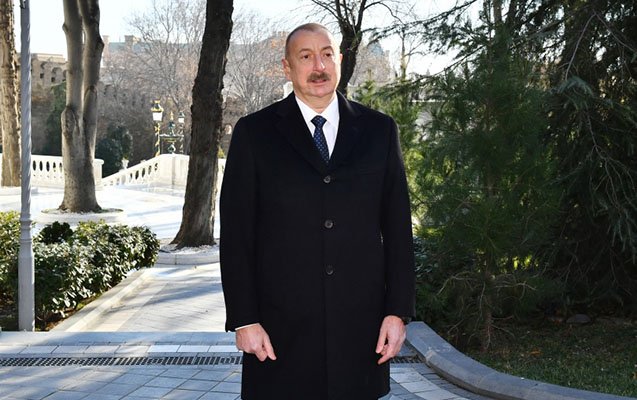 Prezident Mərkəzi Parkın 2-ci hissəsinin açılışına qatıldı 1672381923 ilham.jpg