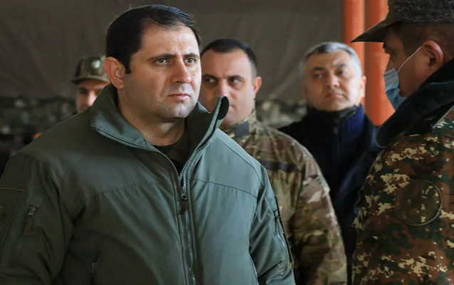 Ermənistanın müdafiə naziri istefa verəcək 1676013533 suren.png