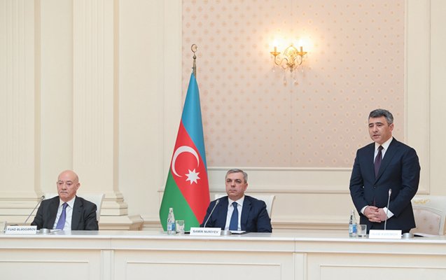 İnam Kərimov kollektivə təqdim edildi 1680692886 inamqe.jpg