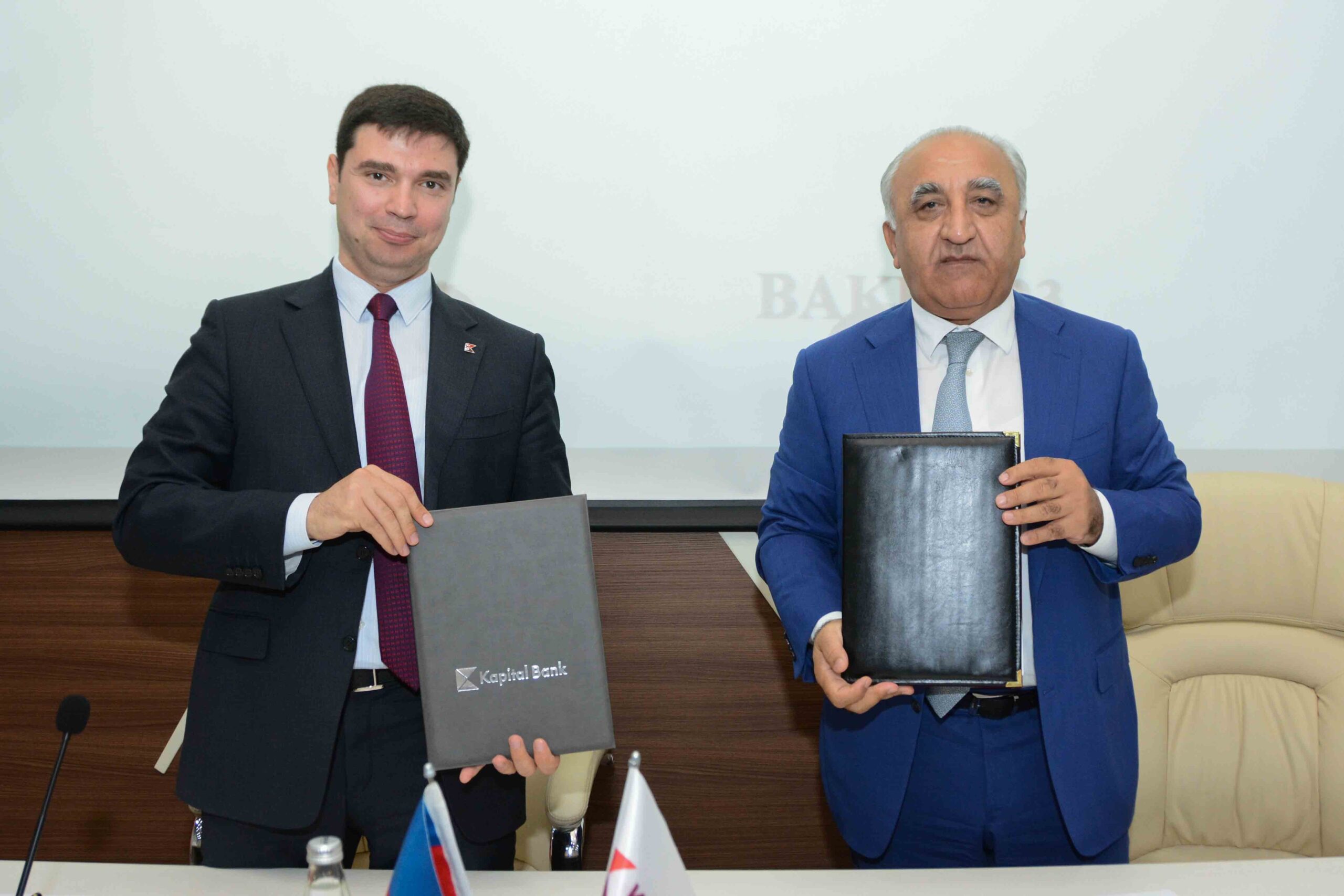 Kapital Bank-la UNEC arasında yeni memorandum imzalandı 1687672437 foto 4.jpg