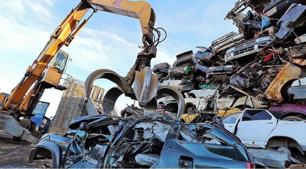 Köhnə avtomobilləri utilizasiyaya verən şəxslərə yeni avtomobil alan zaman güzəşt tətbiq ediləcək 1690455127 7ba6d33c169045374030393157110737456.jpg