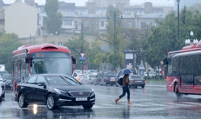 Qeyri-sabit hava nə vaxtadək davam edəcək? 1694259195 1458457918 yagis baki 7.jpg