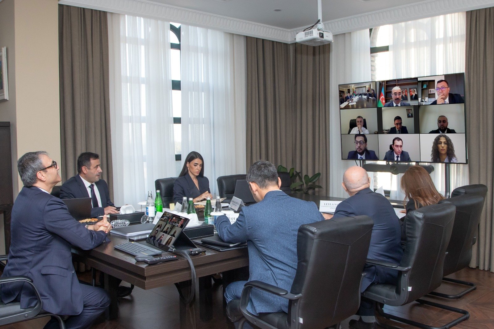 “AzerGold” QSC-nin Müşahidə Şurasının növbəti iclası olub 1695971510 767593b2 9781 478e 9ba0 65d4c61196df.jpg