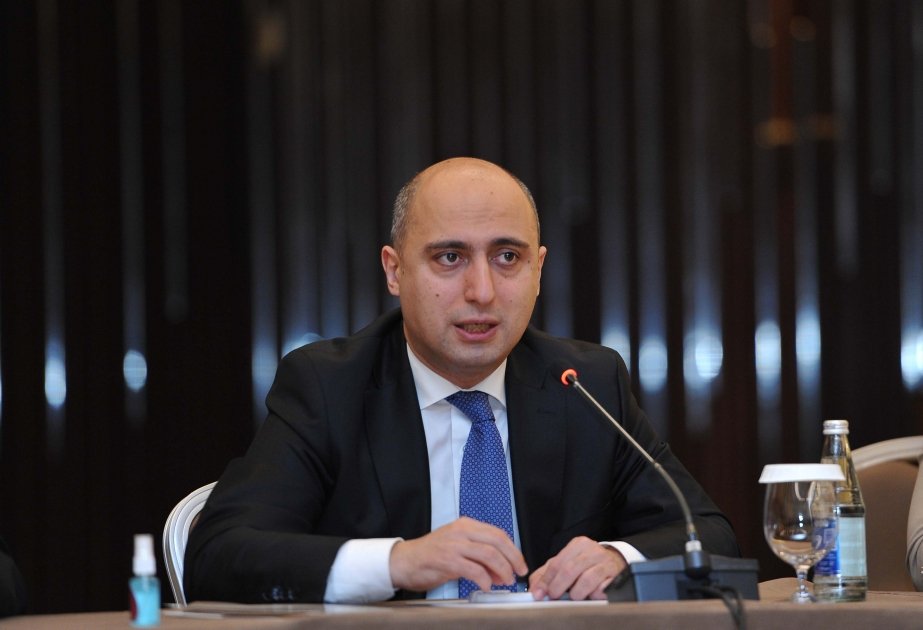 “Dövlət xaricdə mənim təhsilimə 130 min dollar xərcləyib” 1698831218 1645167343511734255 1200x630.jpg