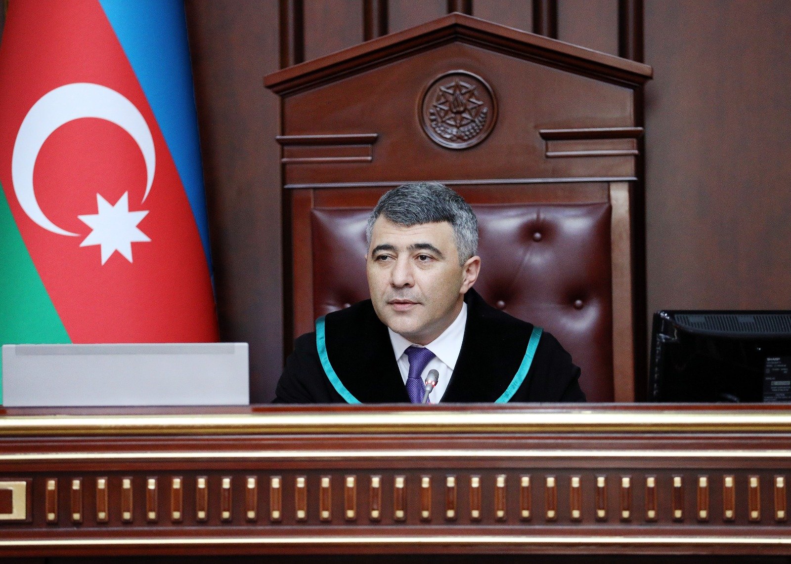 Məhkəmələr üzərlərinə düşən öhdəlikləri yüksək peşəkarlıqla yerinə yetirir 1706766917 46670182 ab58 4caa 8287 0b62dfac8b2d.jpg