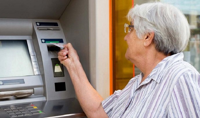 Pensiyaların ödəniləcəyi tarix açıqlandı 1712387803 pensiya.jpg