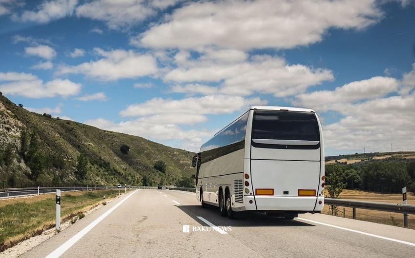 Qarabağa getmək istəyənlərin NƏZƏRİNƏ! Avtobus.jpg