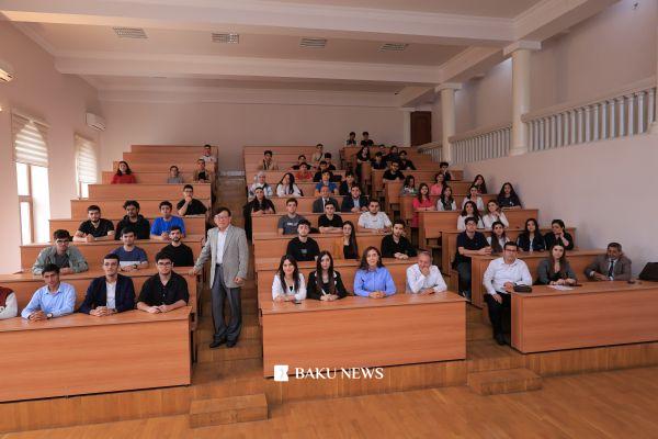 Koreyalı mütəxəssis AzTU-da seminar keçib Photo 116100.jpg