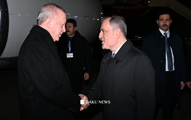 Ərdoğan Bakıya gəldi 2 1.jpg