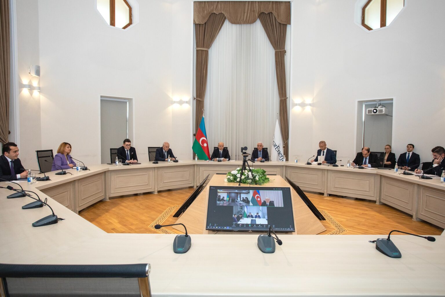 Azərbaycan, Qazaxıstan və Özbəkistan arasında “Yaşıl Dəhliz Birliyi” adlı Birgə Müəssisə təsis edilib Image 2024 12 27 At 16.32.46.jpeg