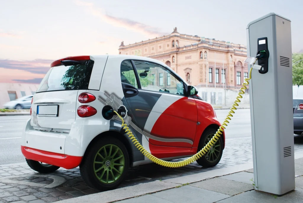 Baş nazirdən kiçik elektromobillərlə bağlı QƏRAR Elektromobili V Ukraine 1200.webp