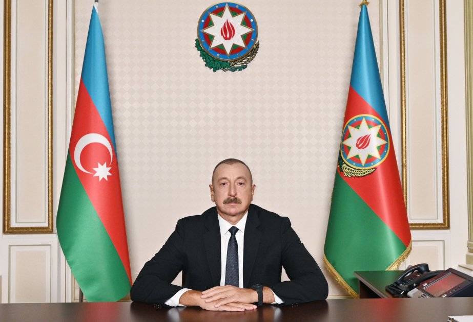 Prezident Fərman imzaladı Ilhameliyev 3.jpg